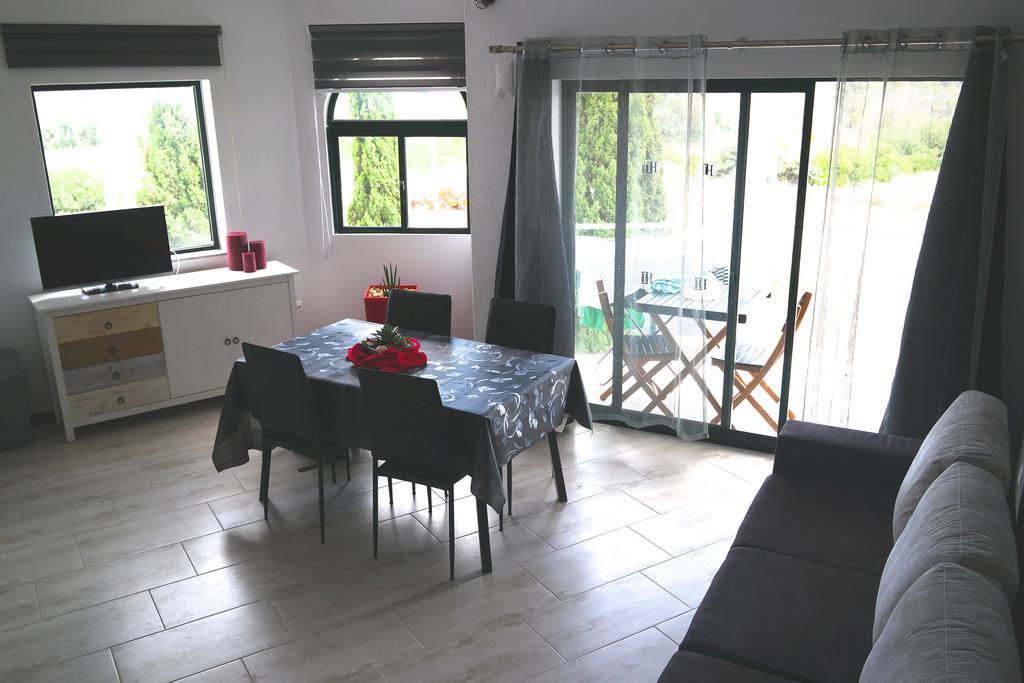 Apartamento Quinta Nova 阿尔沃尔 客房 照片